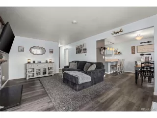 Photo #5: 3386660 Listing