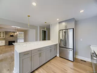 Photo #3: 3389818 Listing 