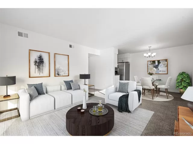 MLS: 3389923 Condo For Sale
