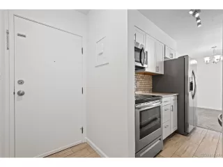 Photo #4: 3389923 Listing