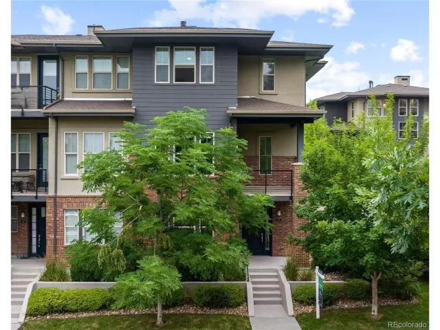 MLS: 3392368 Condo For Sale