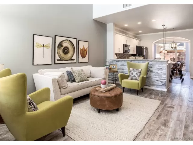 MLS: 3395860 Condo For Sale