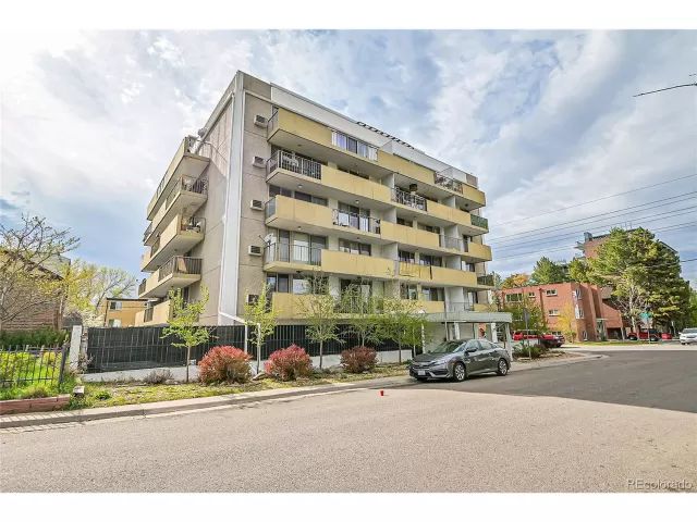 MLS: 3397276 Condo For Sale