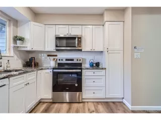 Photo #5: 3401167 Listing