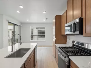 Photo #6: 3406739 Listing