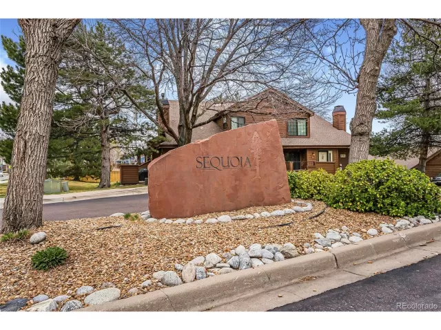 MLS: 3416544 Condo For Sale