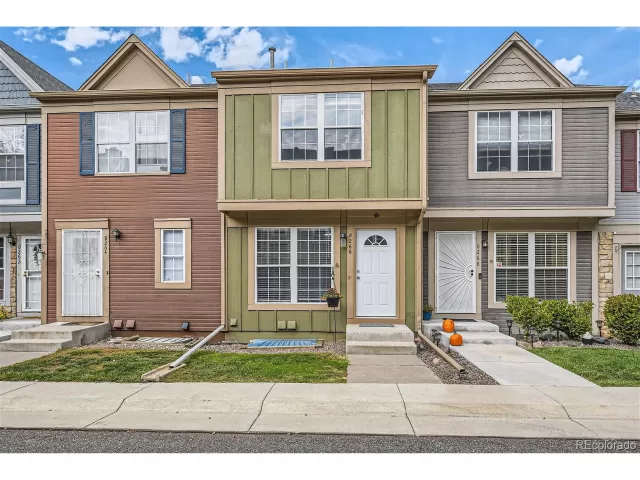 MLS: 3418923 Condo For Sale