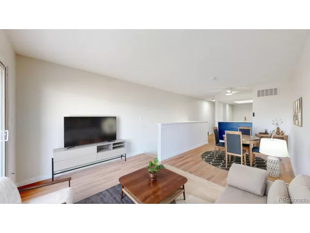 MLS: 3428866 Condo For Sale