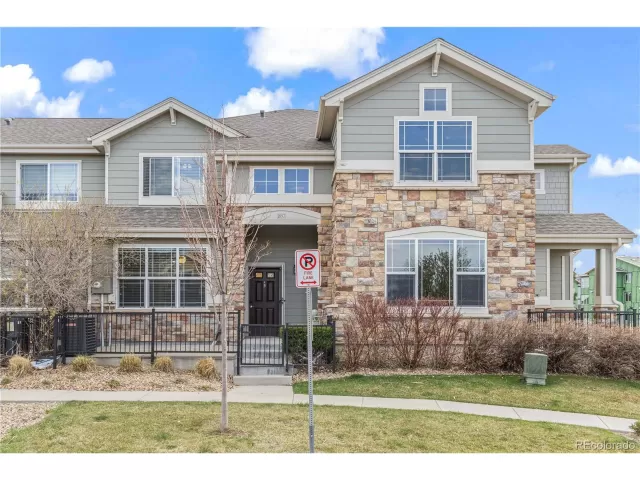 MLS: 3431224 Condo For Sale