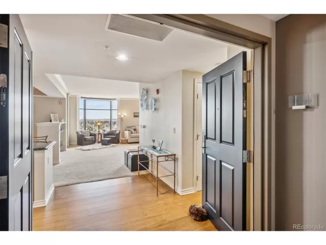 MLS: 3432244 Condo For Sale