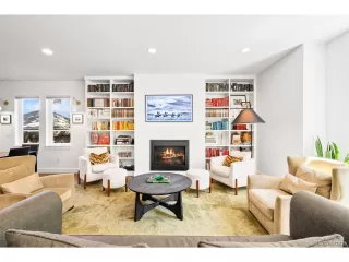 Photo #4: 3434898 Listing