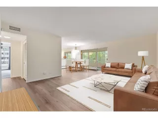 Photo #4: 3440526 Listing