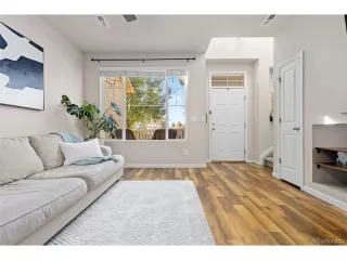 Photo #4: 3444803 Listing