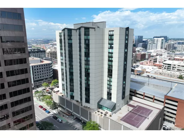 MLS: 3446190 Condo For Sale