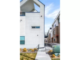 Photo #2: 3446655 Listing