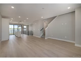 Photo #5: 3447976 Listing