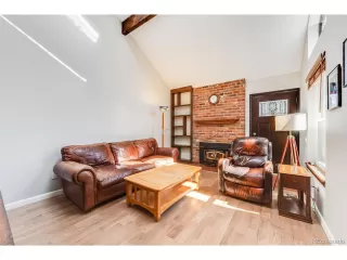 Photo #5: 3449907 Listing