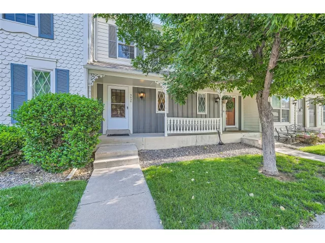 MLS: 3454713 Condo For Sale