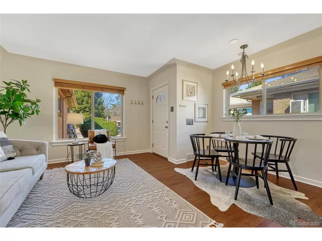 MLS: 3461404 Condo For Sale