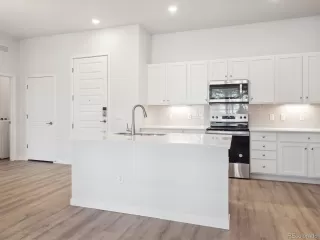 Photo #4: 3463395 Listing