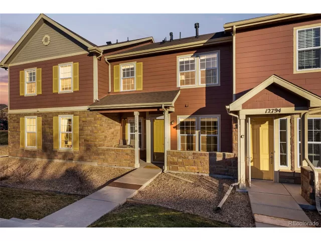 MLS: 3463854 Condo For Sale