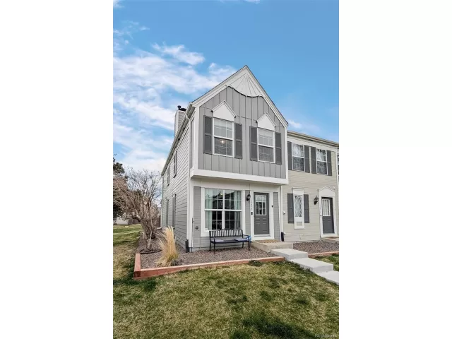 MLS: 3468591 Condo For Sale