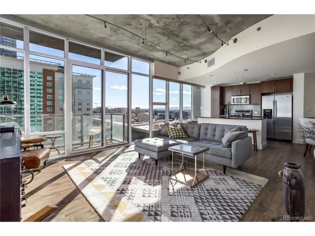 MLS: 3478369 Condo For Sale