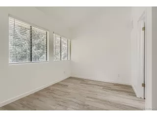 Photo #5: 3480836 Listing 