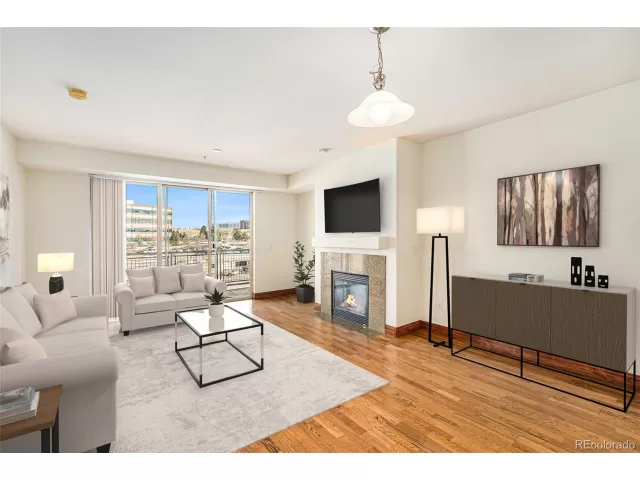 MLS: 3481164 Condo For Sale