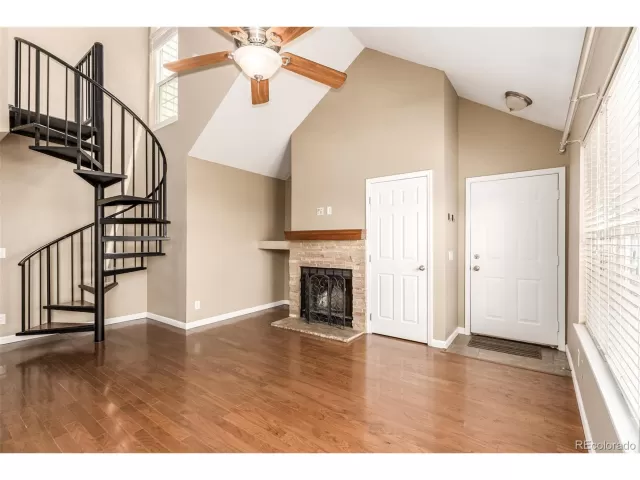 MLS: 3485551 Condo For Sale