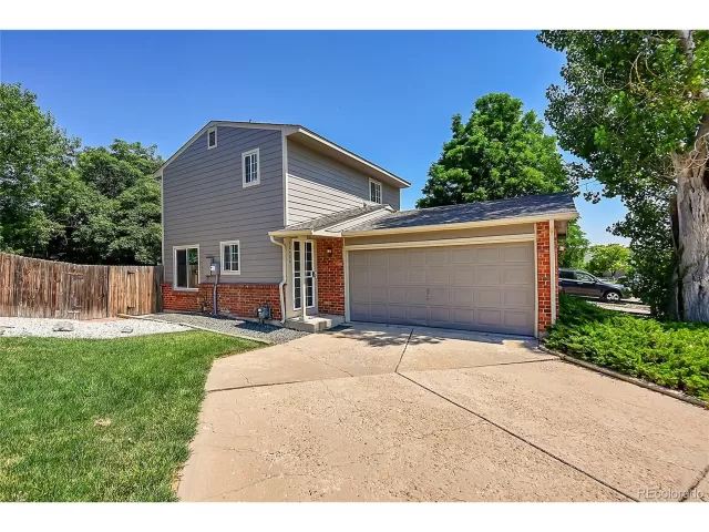 MLS: 3489447 Condo For Sale