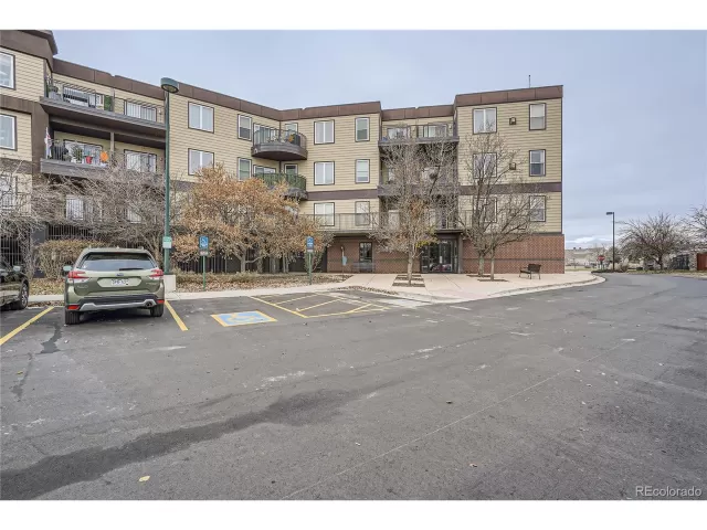 MLS: 3490231 Condo For Sale