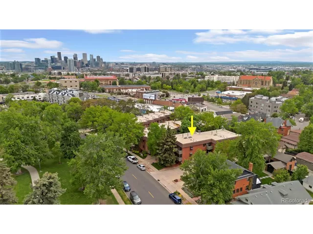 MLS: 3490659 Condo For Sale