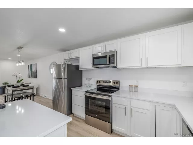 MLS: 3492239 Condo For Sale