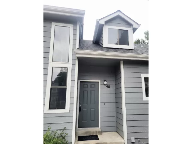 MLS: 3494523 Condo For Sale