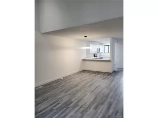 Photo #3: 3494523 Listing