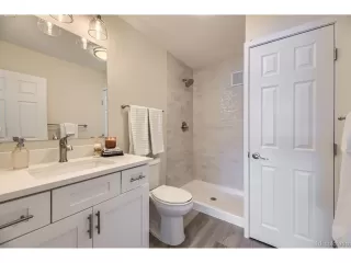 Photo #5: 3505554 Listing