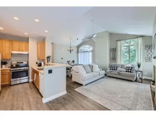 Photo #5: 3512859 Listing