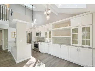 Photo #5: 3514939 Listing