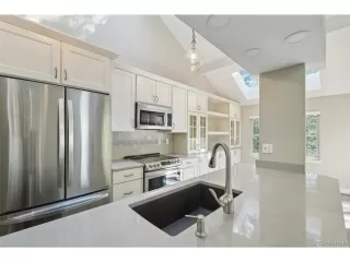 Photo #6: 3514939 Listing