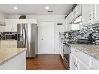 Photo #6: 3524142 Listing