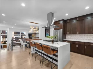 Photo #2: 3528952 Listing