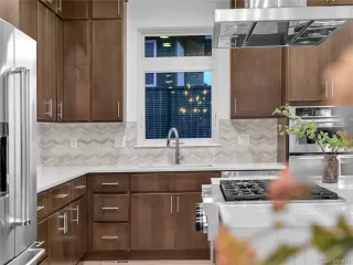 Photo #4: 3528952 Listing