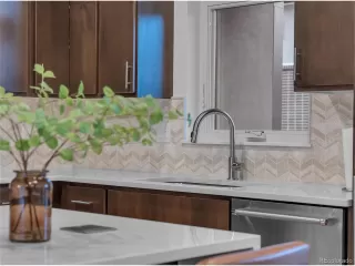 Photo #6: 3528952 Listing