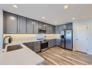 Photo #5: 3529829 Listing