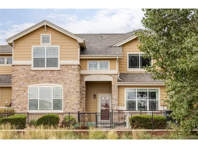 MLS: 3530554 Condo For Sale