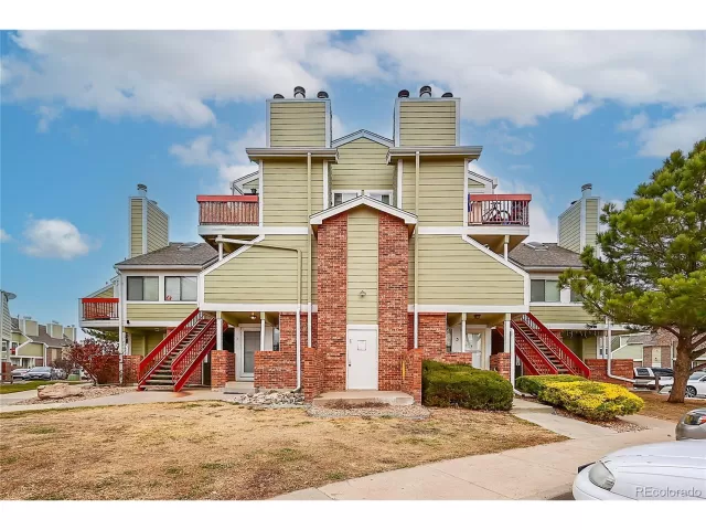 MLS: 3538388 Condo For Sale