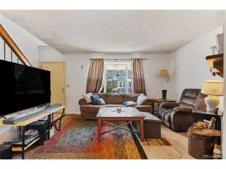 Photo #3: 3540682 Listing