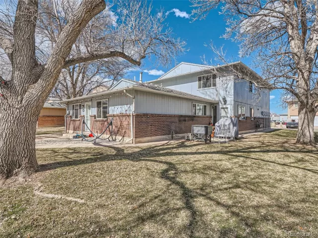 MLS: 3540811 Condo For Sale