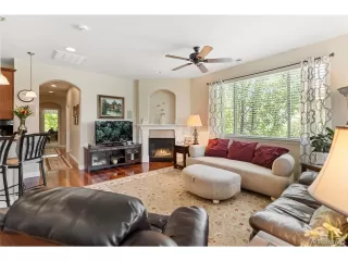 Photo #4: 3544769 Listing